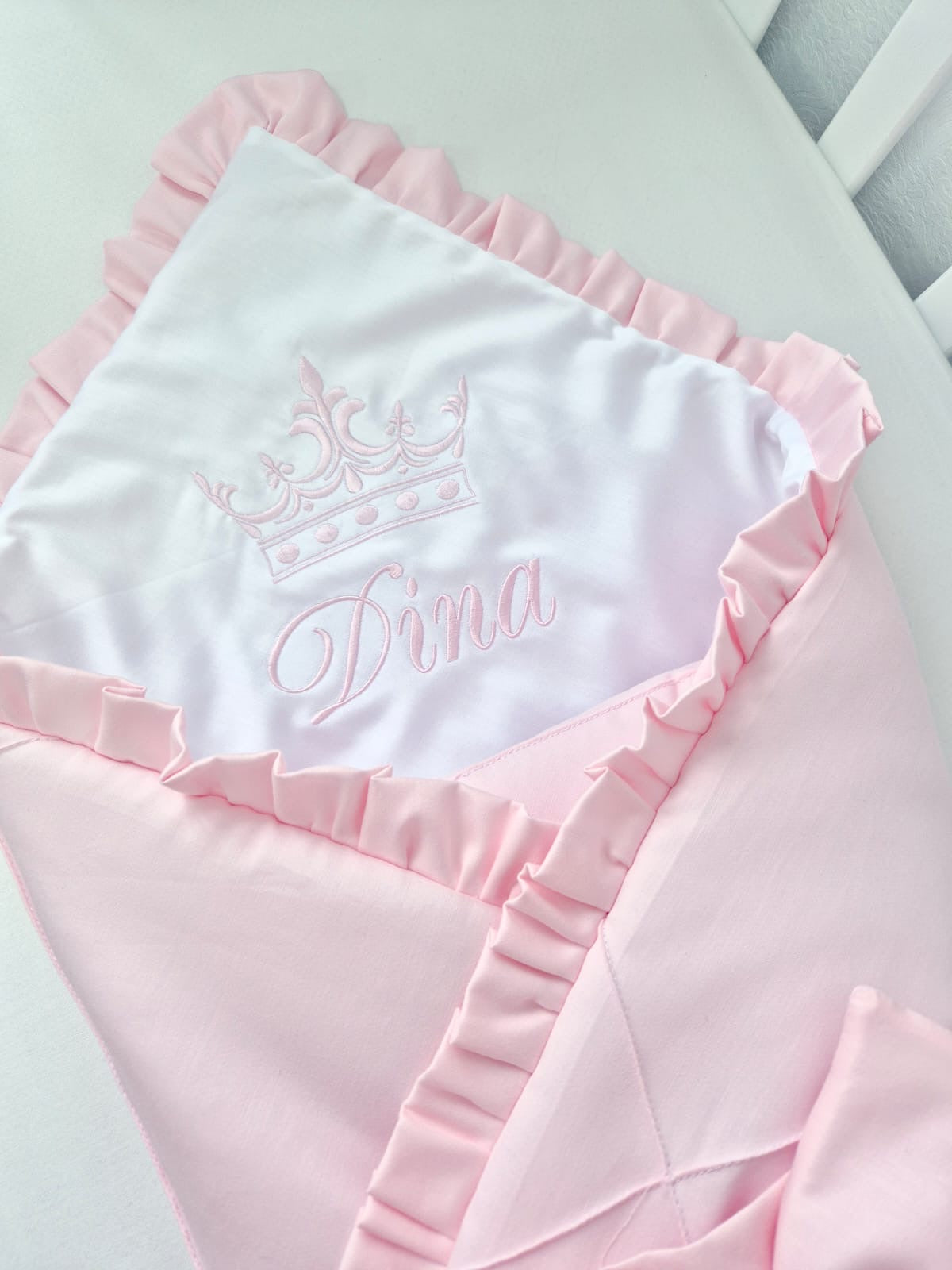 Crown Swaddle