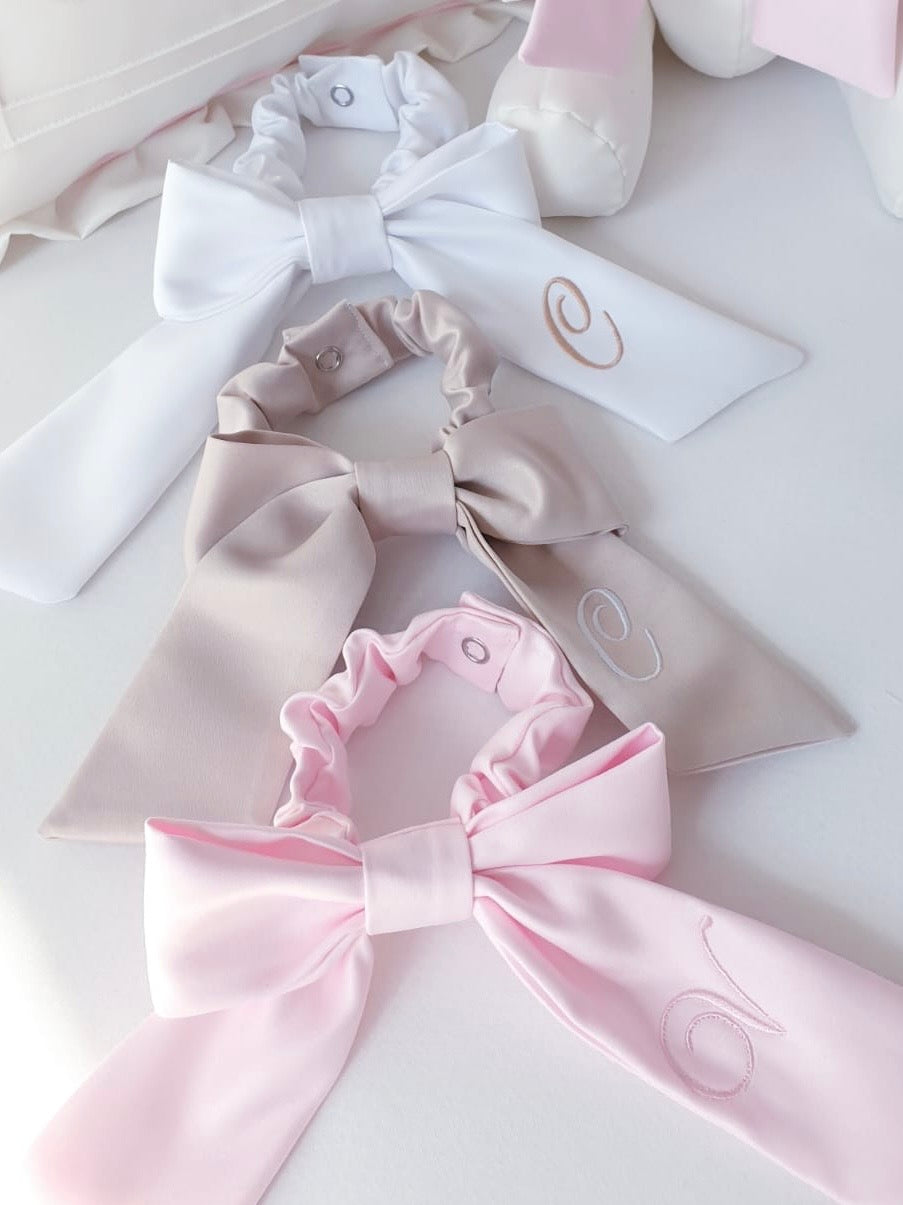 Extra Bow