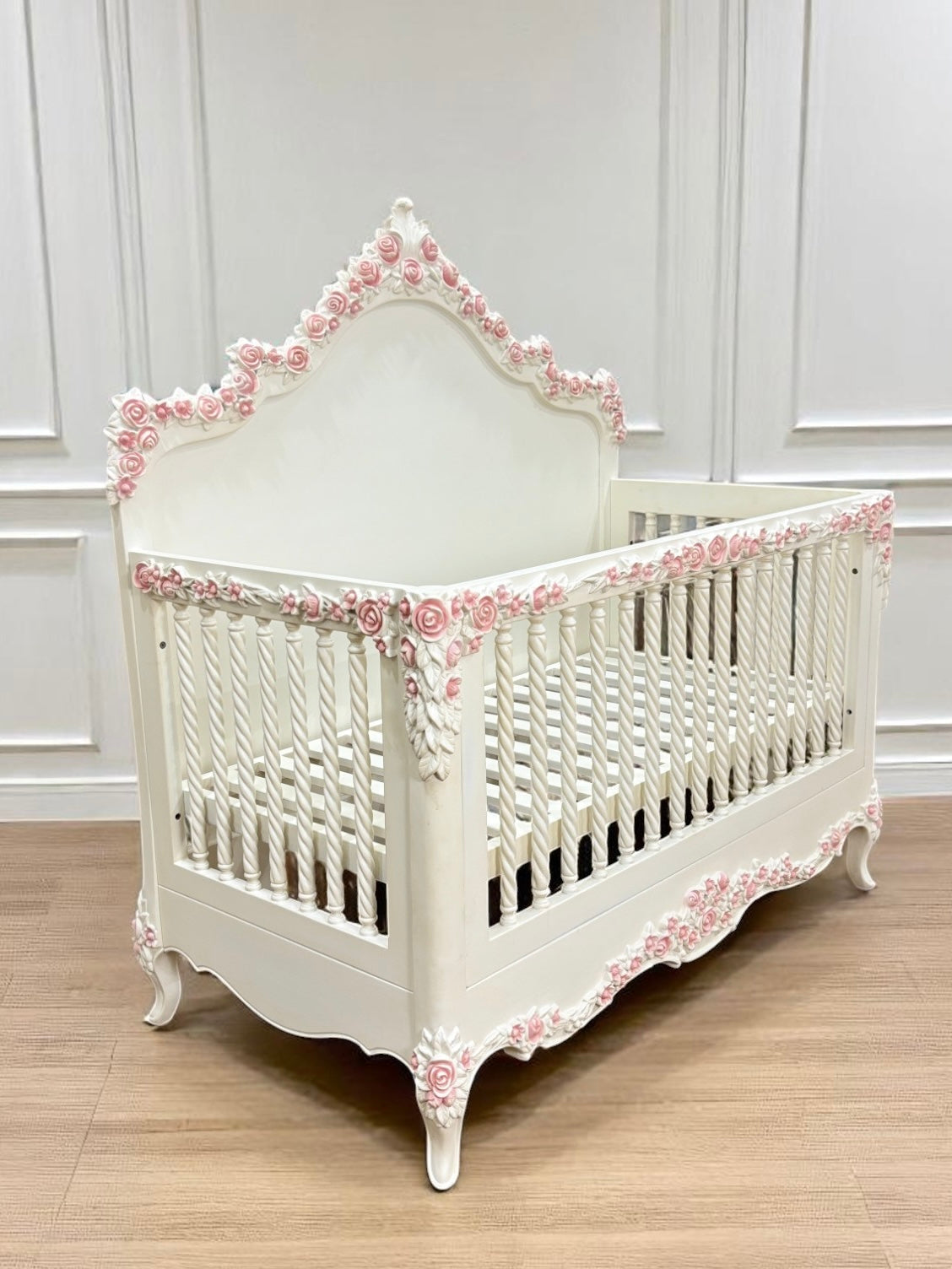 Roses Cot