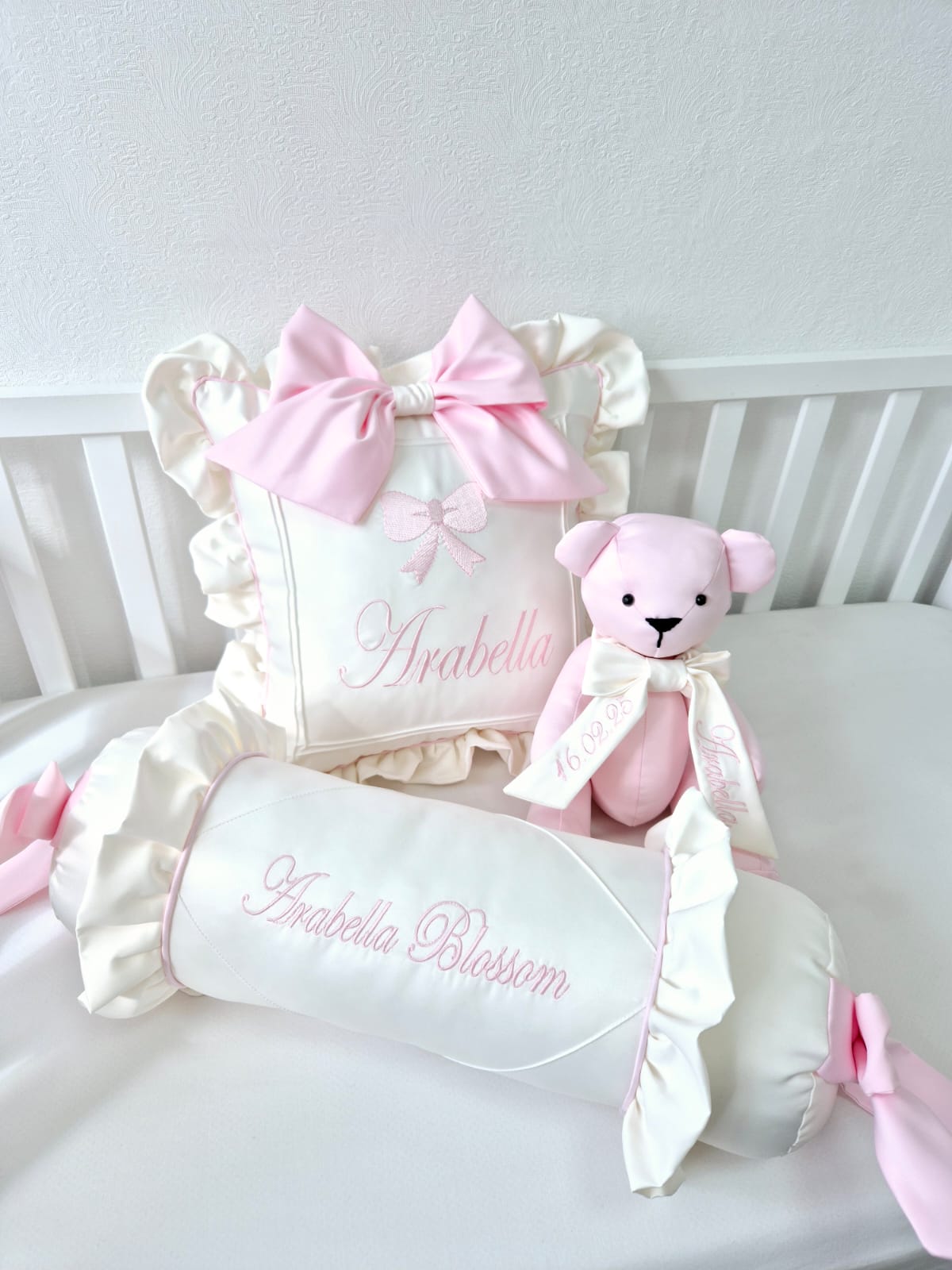 Ribbon Pillow Set