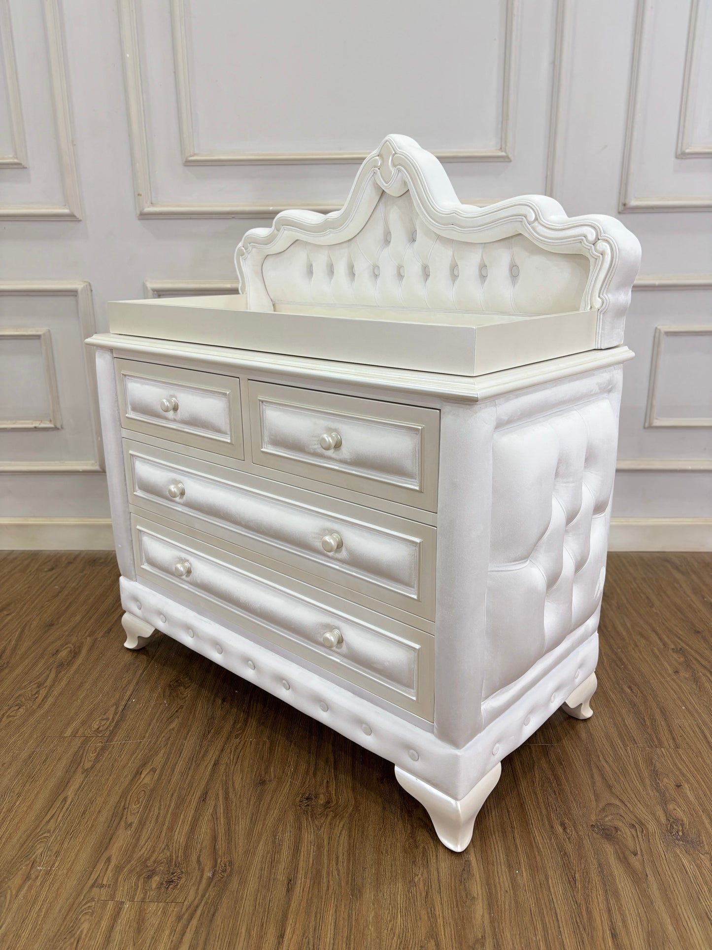 Helena Dresser