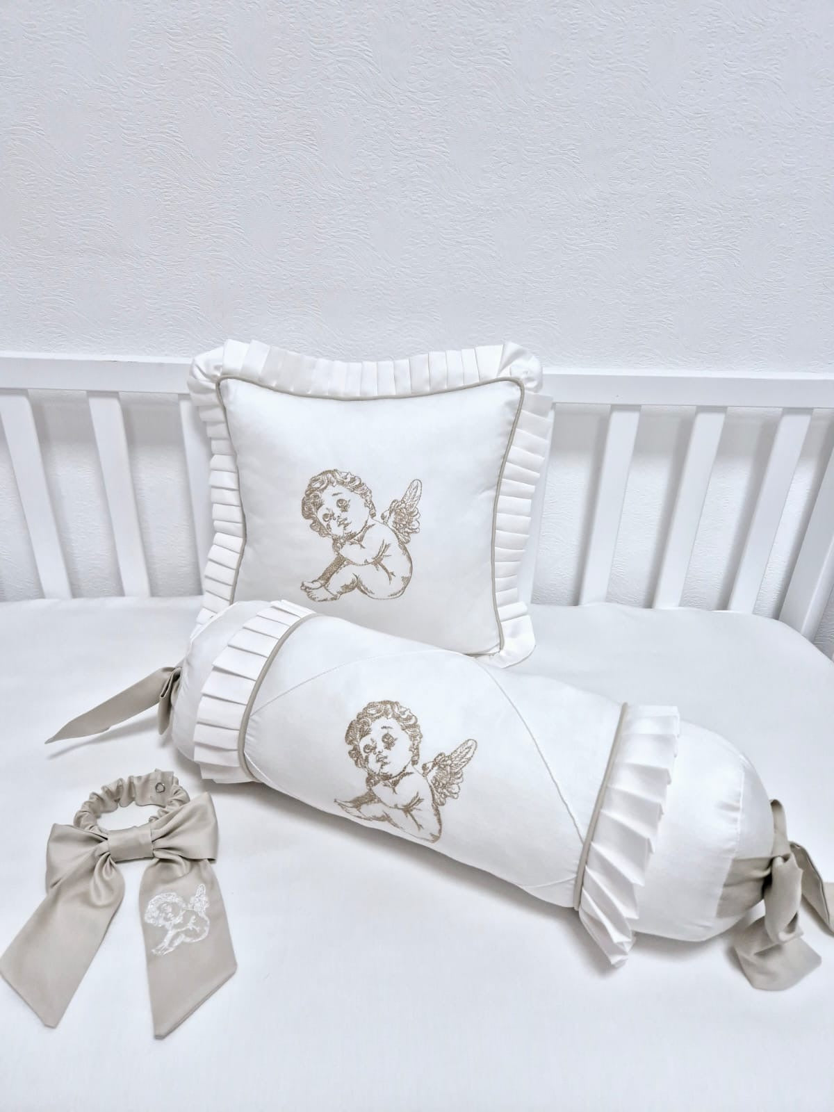 Cherub Pillow Set