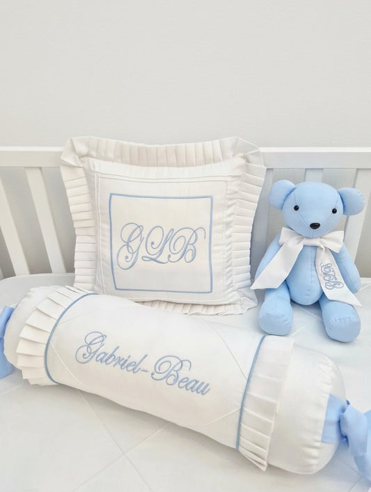 Beau Pillow Set