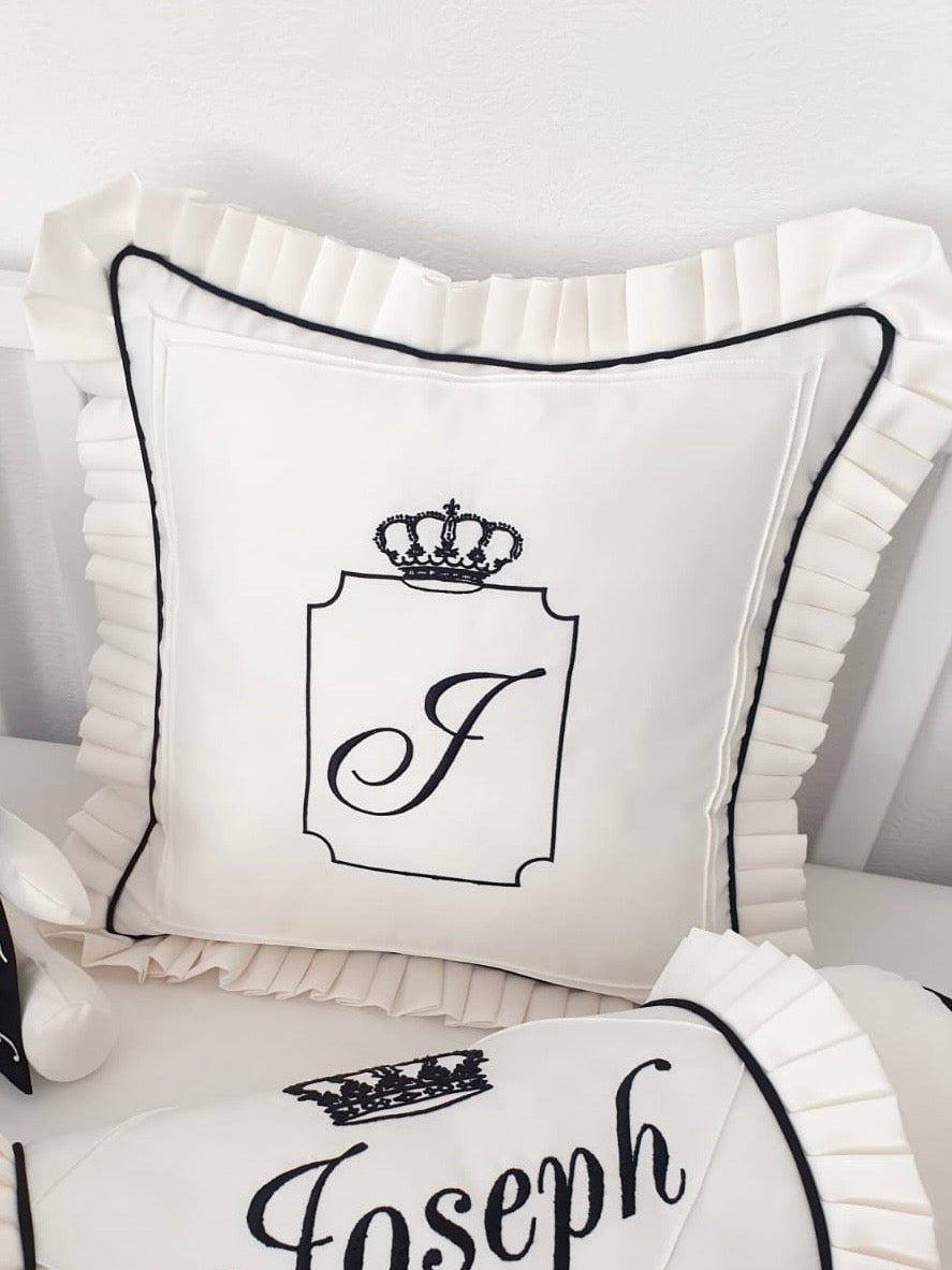 Royal Pillow