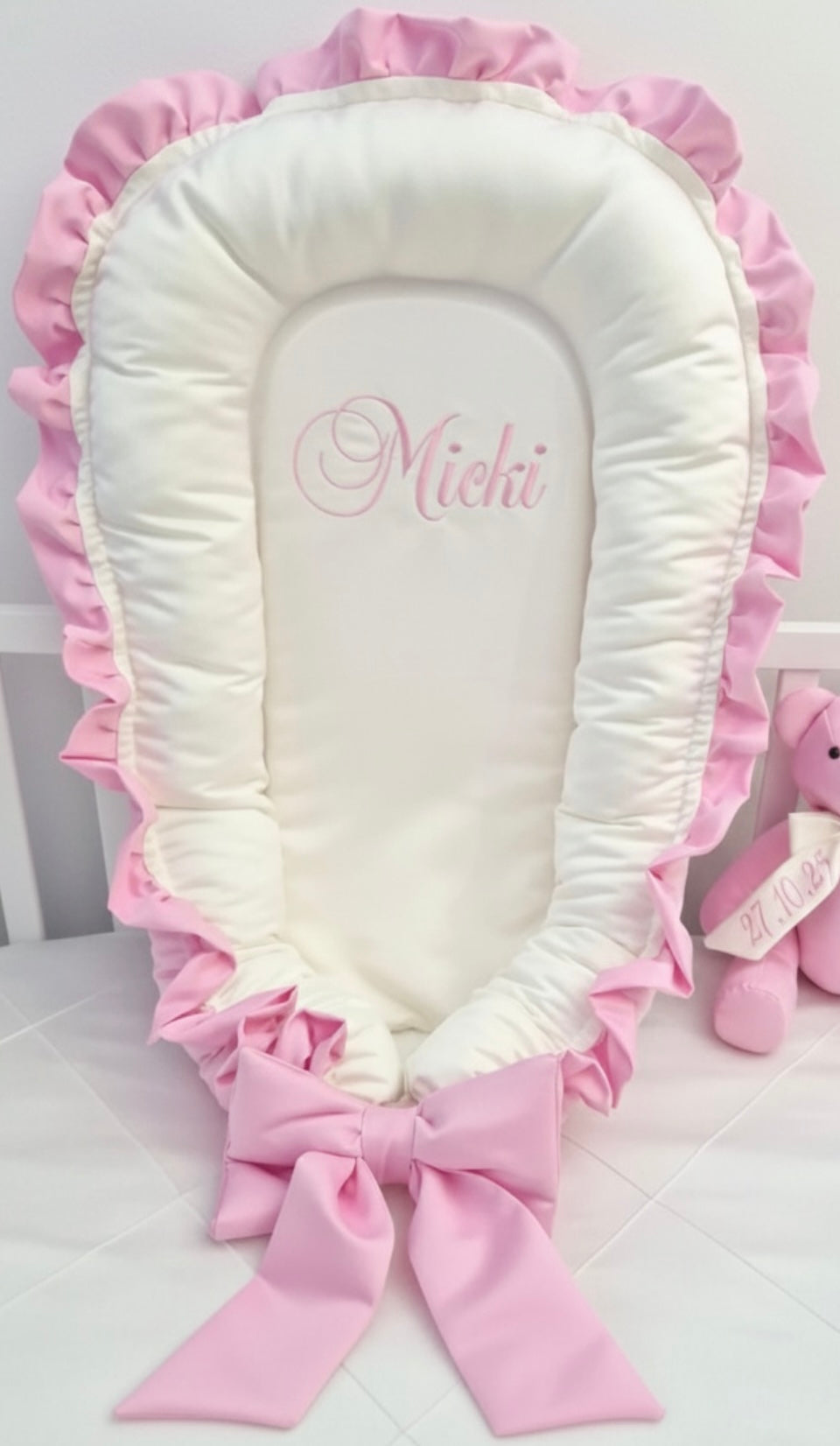 Frill Baby Nest